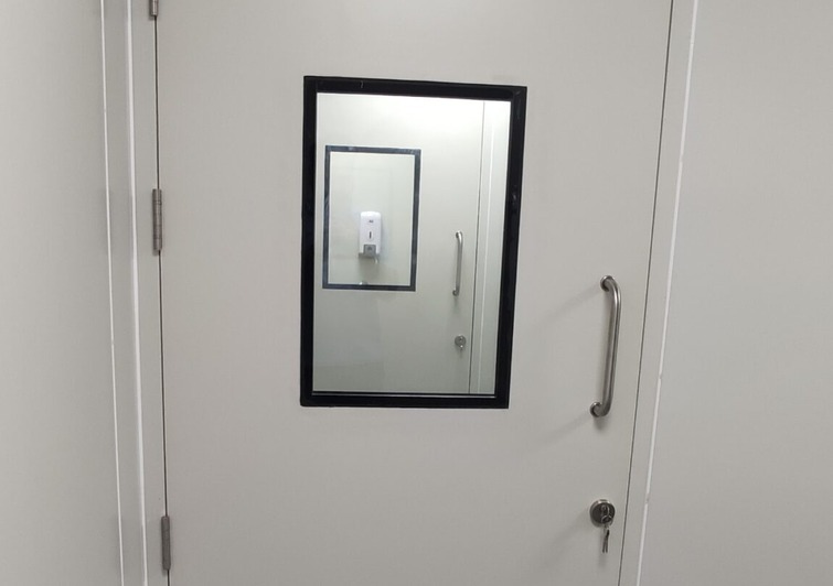 Choosing a Cleanroom Contractor: Questions to Ask Before You Sign